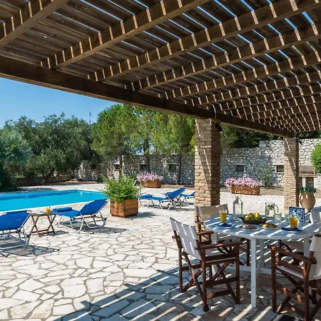 Barba Yannis Villa Gaios